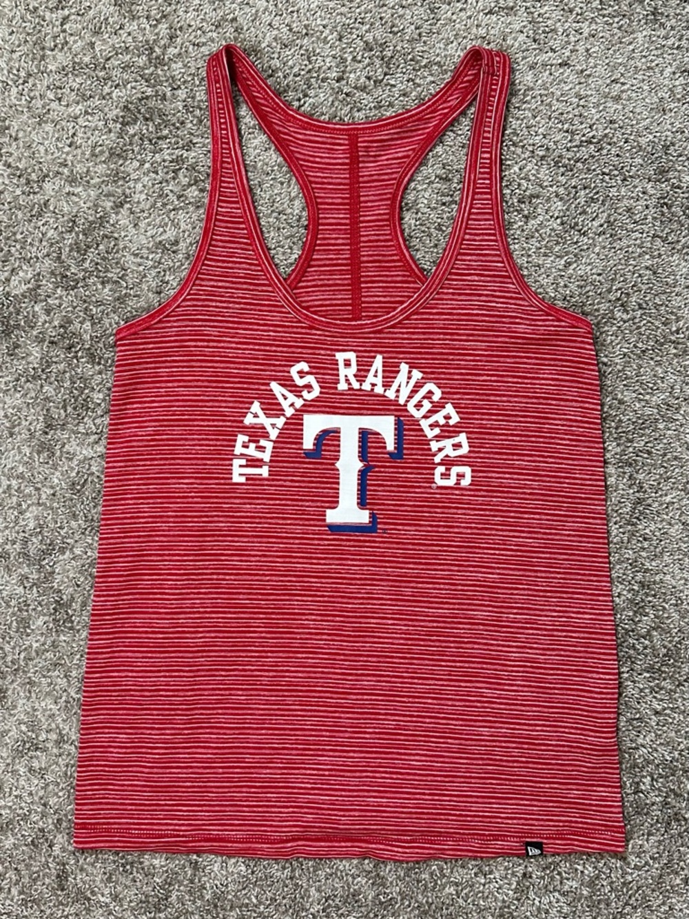 New Era MLB Women’s Texas Rangers Red/White Striped Graphic Tank Top Size Small